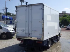 日野自動車 デュトロ