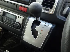 トヨタ ハイエース