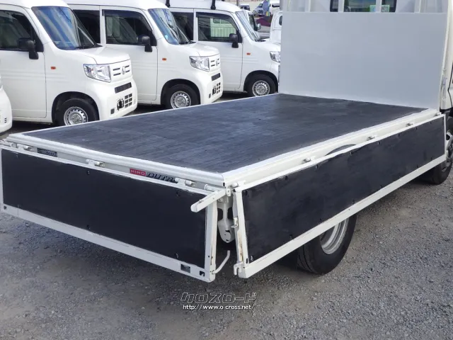 日野自動車 デュトロ