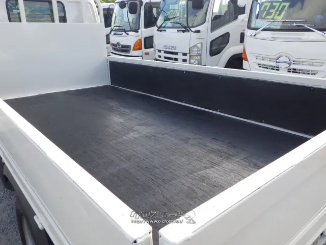 日野自動車 デュトロ