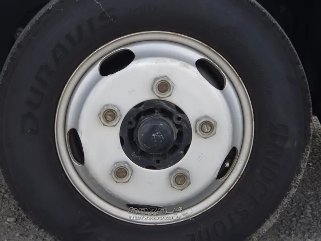 日野自動車 デュトロ