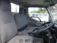 日野自動車 デュトロ