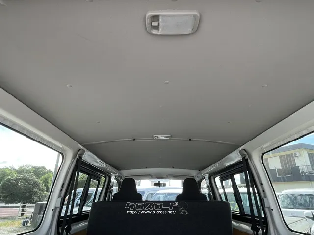 トヨタ ハイエースバン