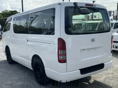 トヨタ ハイエースバン