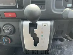 トヨタ ハイエースバン