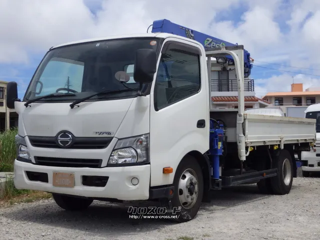 日野自動車 デュトロ