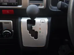 トヨタ ハイエース