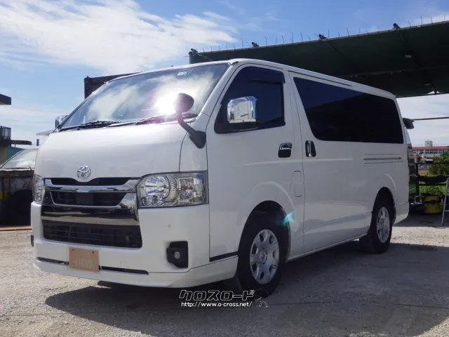 トヨタ ハイエースバン