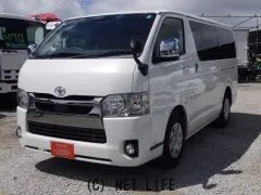 トヨタ ハイエースバン