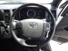 トヨタ ハイエースバン