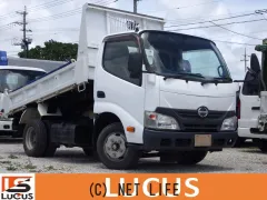 日野自動車 デュトロ