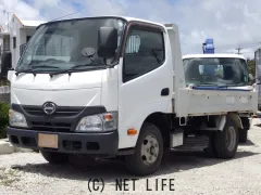 日野自動車 デュトロ
