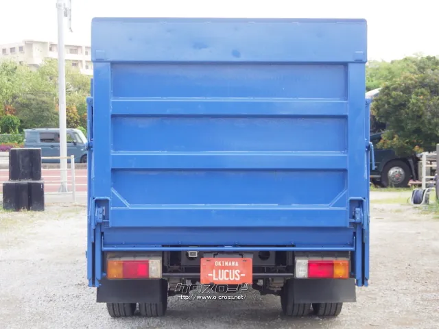 日野自動車 デュトロ