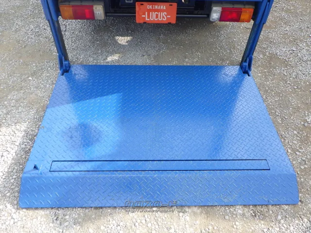 日野自動車 デュトロ