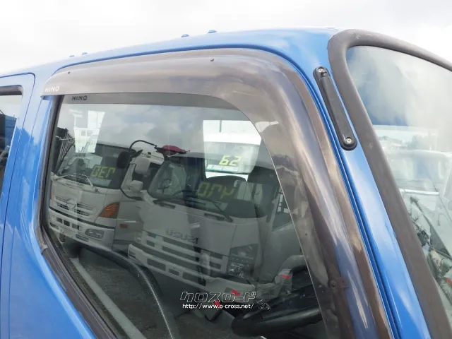 日野自動車 デュトロ