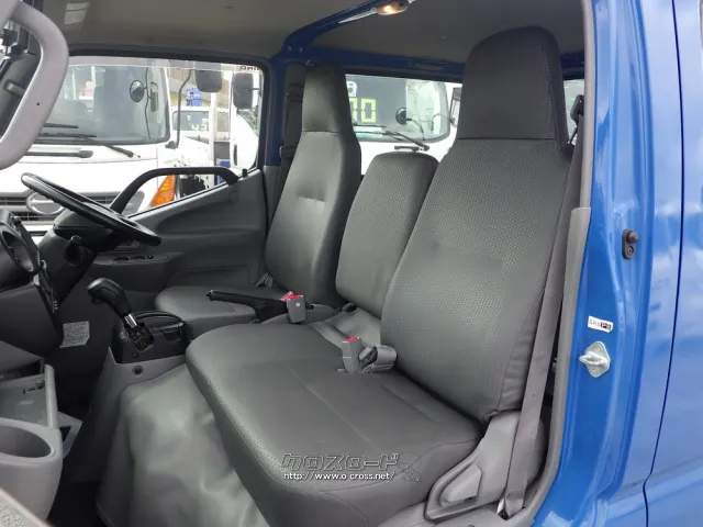 日野自動車 デュトロ