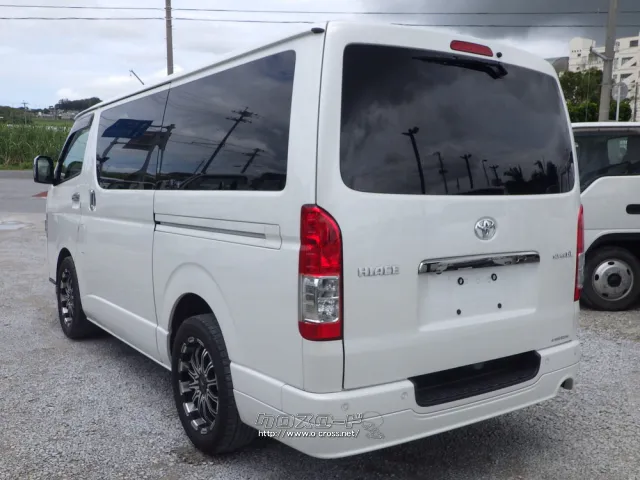 トヨタ ハイエースバン