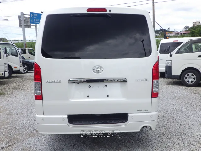 トヨタ ハイエースバン
