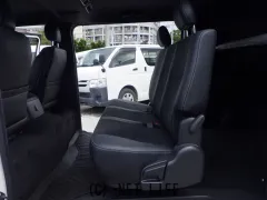 トヨタ ハイエースバン