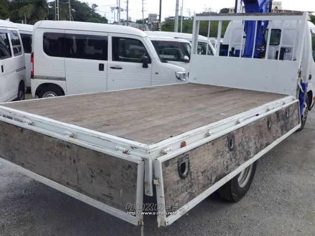 日野自動車 デュトロ