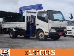 日野自動車 デュトロ