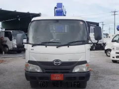 日野自動車 デュトロ