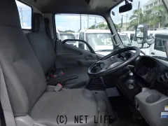 日野自動車 デュトロ