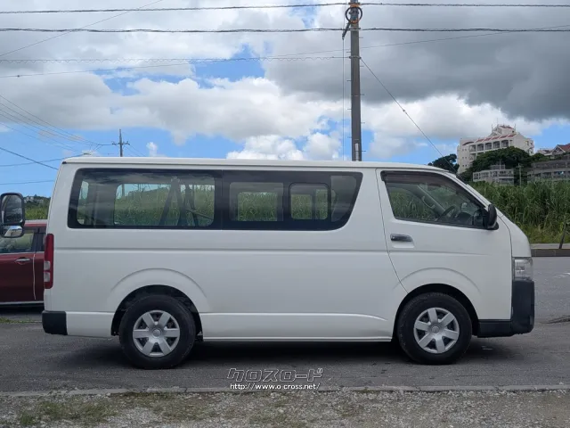 トヨタ ハイエースバン