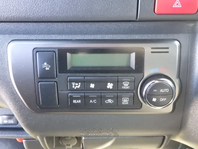 トヨタ ハイエースバン