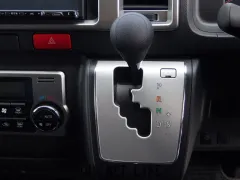 トヨタ ハイエース