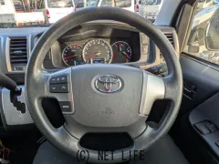 トヨタ ハイエース