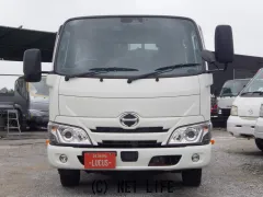 日野自動車 デュトロ