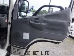 日野自動車 デュトロ