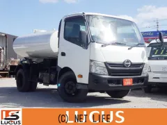 日野自動車 デュトロ