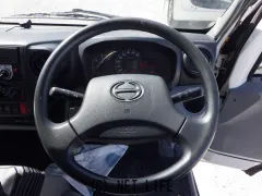 日野自動車 デュトロ