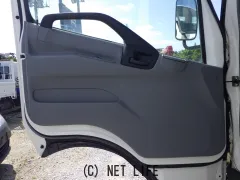 日野自動車 デュトロ