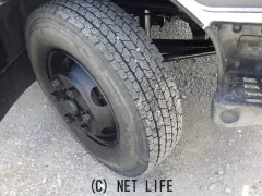 日野自動車 デュトロ