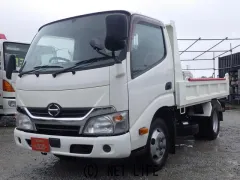 日野自動車 デュトロ