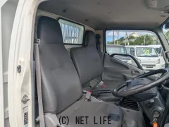 日野自動車 デュトロ