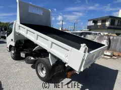 日野自動車 デュトロ