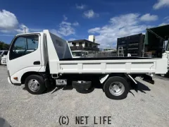 日野自動車 デュトロ