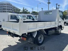 日野自動車 デュトロ