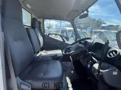 日野自動車 デュトロ