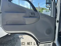 日野自動車 デュトロ