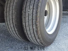日野自動車 デュトロ