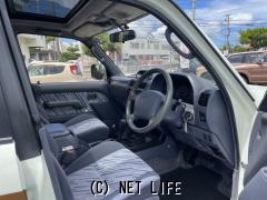 トヨタ ランドクルーザープラド