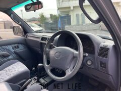 トヨタ ランドクルーザープラド