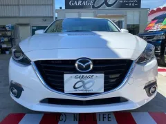 マツダ アクセラ