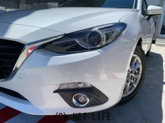 マツダ アクセラ