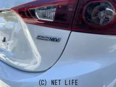 マツダ アクセラ